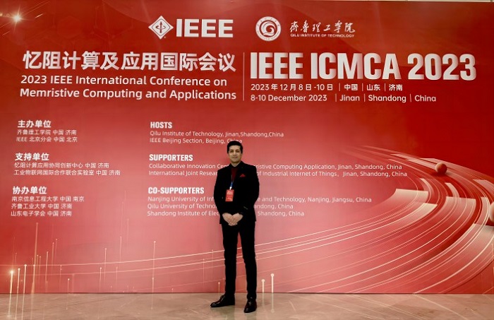 Mansoor Khan���ͻ�˹̹����