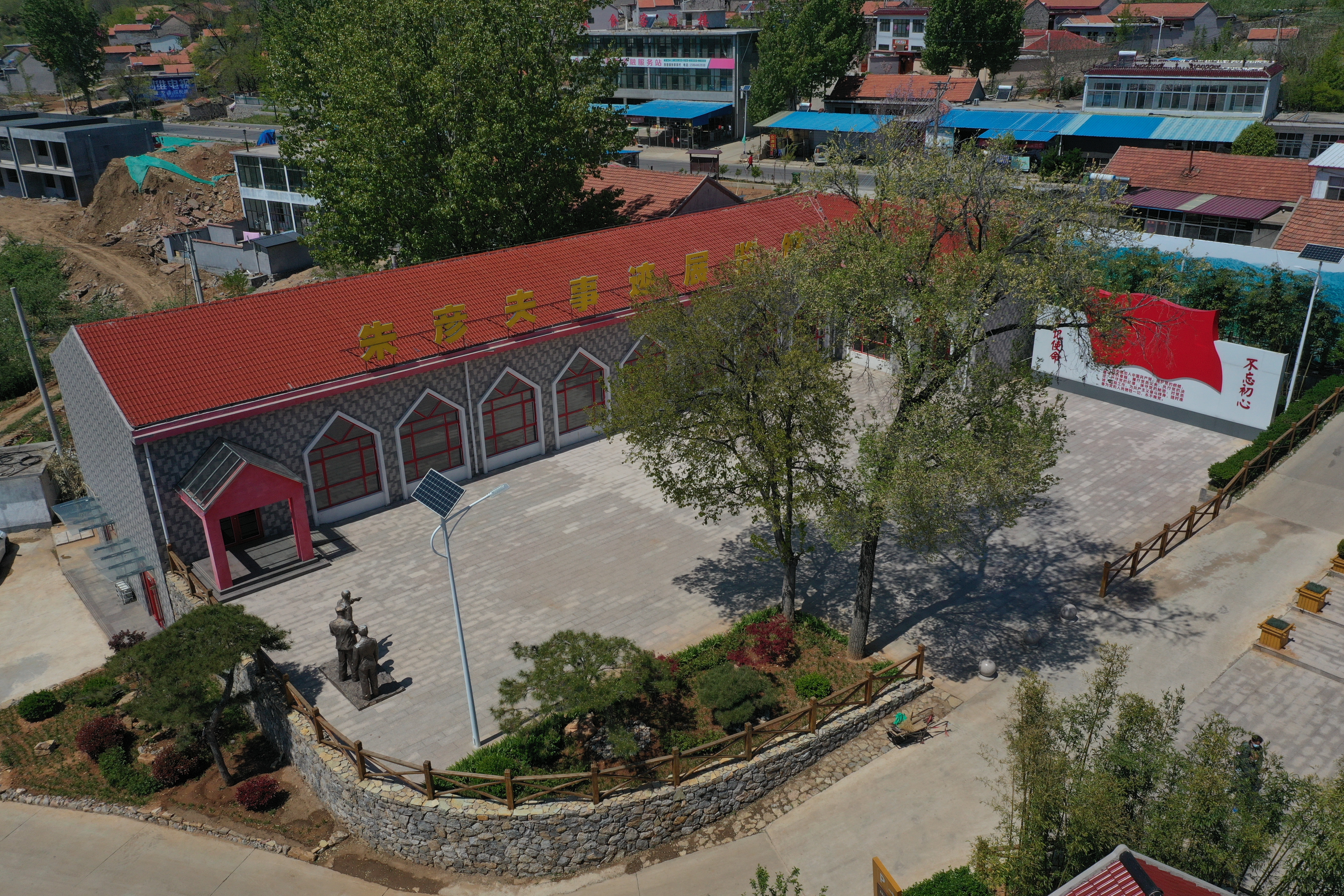 �Ͳ���:������¼�չ����