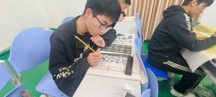 ����³�Ļ��ڡ�ϵ�л ��������ī��У԰���Ļ�����â���鷨����