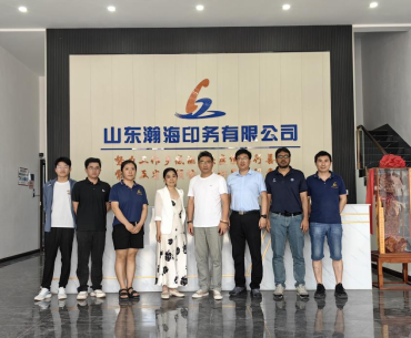 ��У��ɽ��嫺�ӡ�����޹�˾ ��չ����У������ʦ˫����ר���ж�