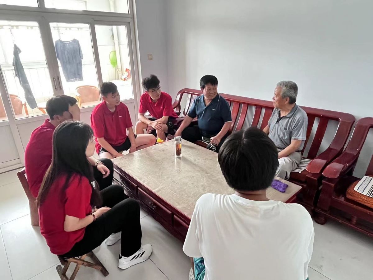 �ഺΪ�й�ʽ�ִ���ͦ�ߵ��� ������³����ѧԺ����̼��̬����Ұ��塱���� ʵ���