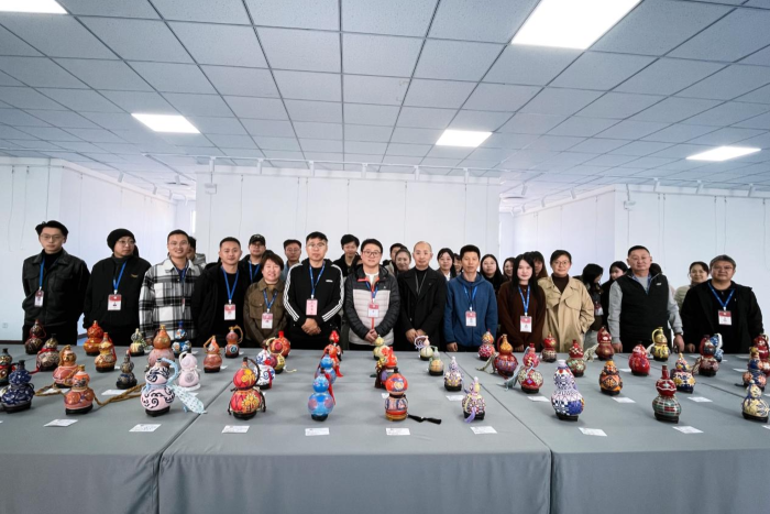 1762477643502912.png 图片1.png