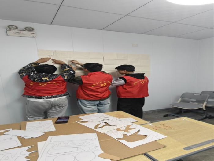 �ഺ������������