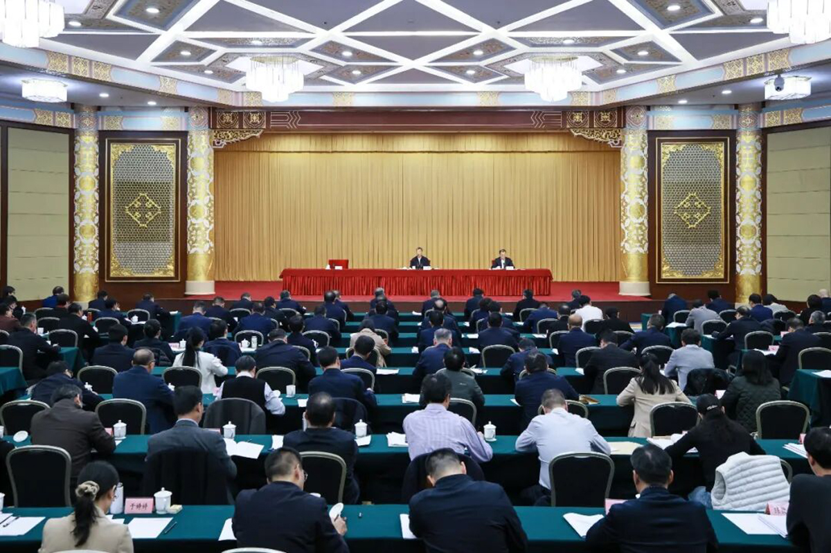 ѧУ��ȫ������У�����������