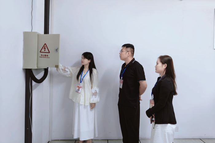 1788166166593745.jpg 图片1.jpg