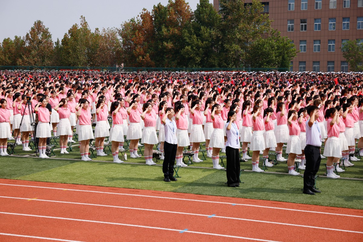 1790054500355974.jpg 14学生宣誓仪式 (2).jpg